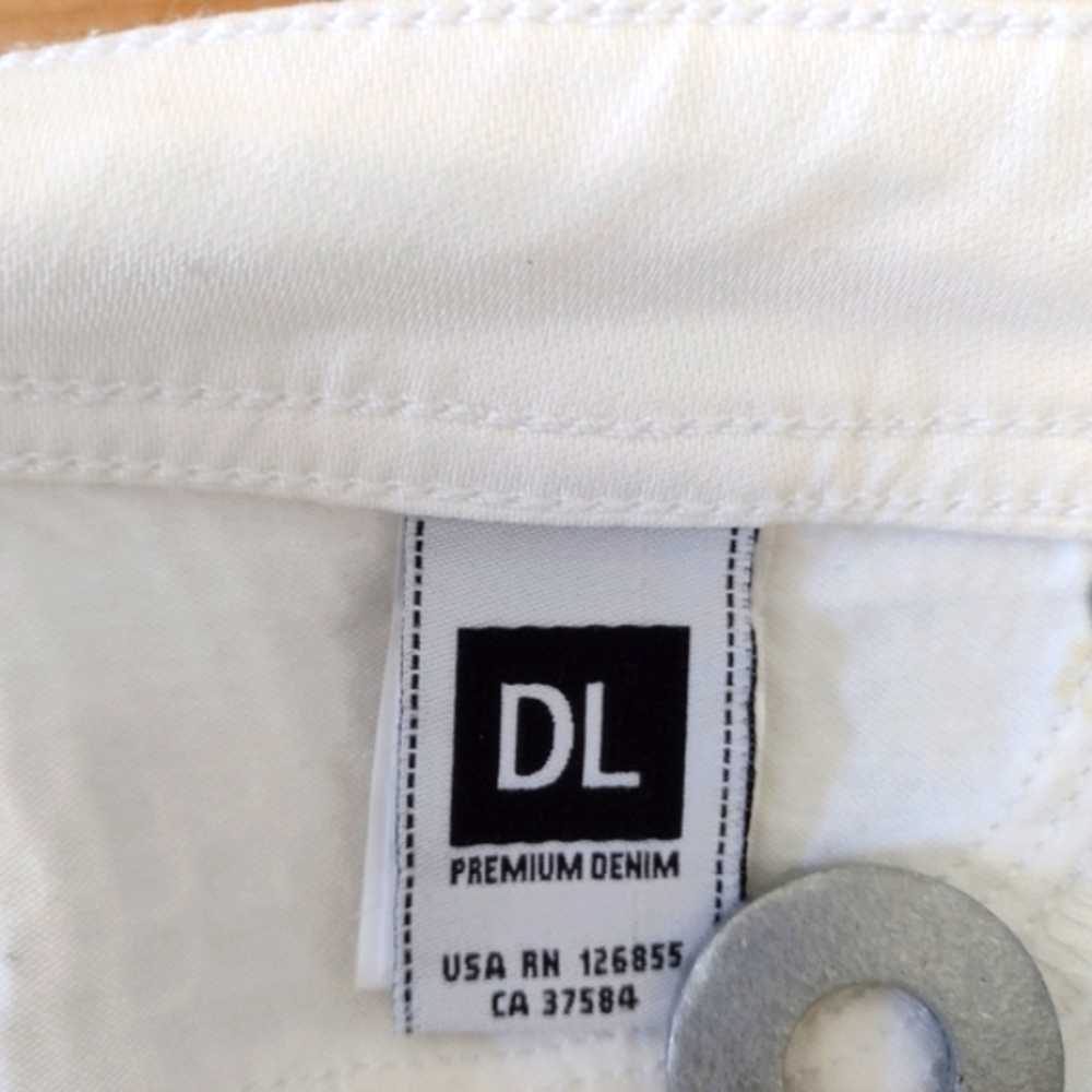 DL 1961 White Emma Legging in Venom Size 29 Snakeskin Embossed Print - Picture 13 of 15